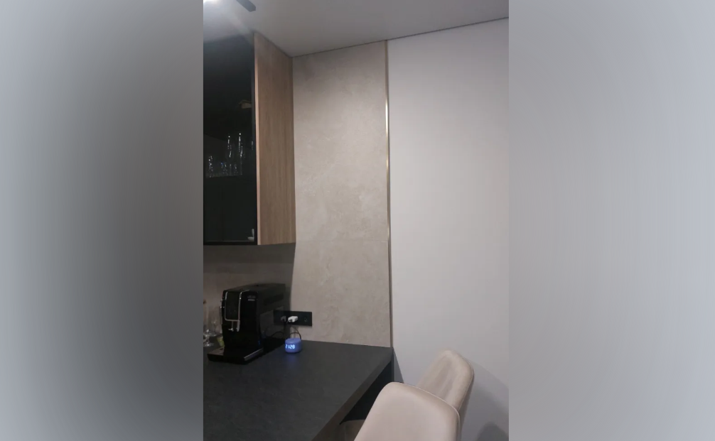 Угол внешний. Латунь полированная.15х15мм 2,7м MSPEGOL 15А