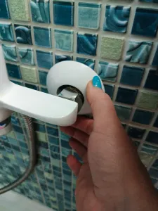 Обвод для труб универсальный ПВХ ИДЕАЛ Ф16-22 001 Белый