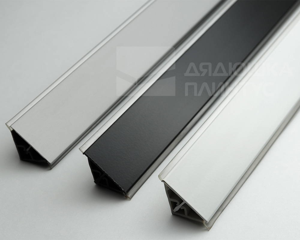 Плинтус для столешниц гладкий Алюминий 25*25мм 3,05м. Серебро