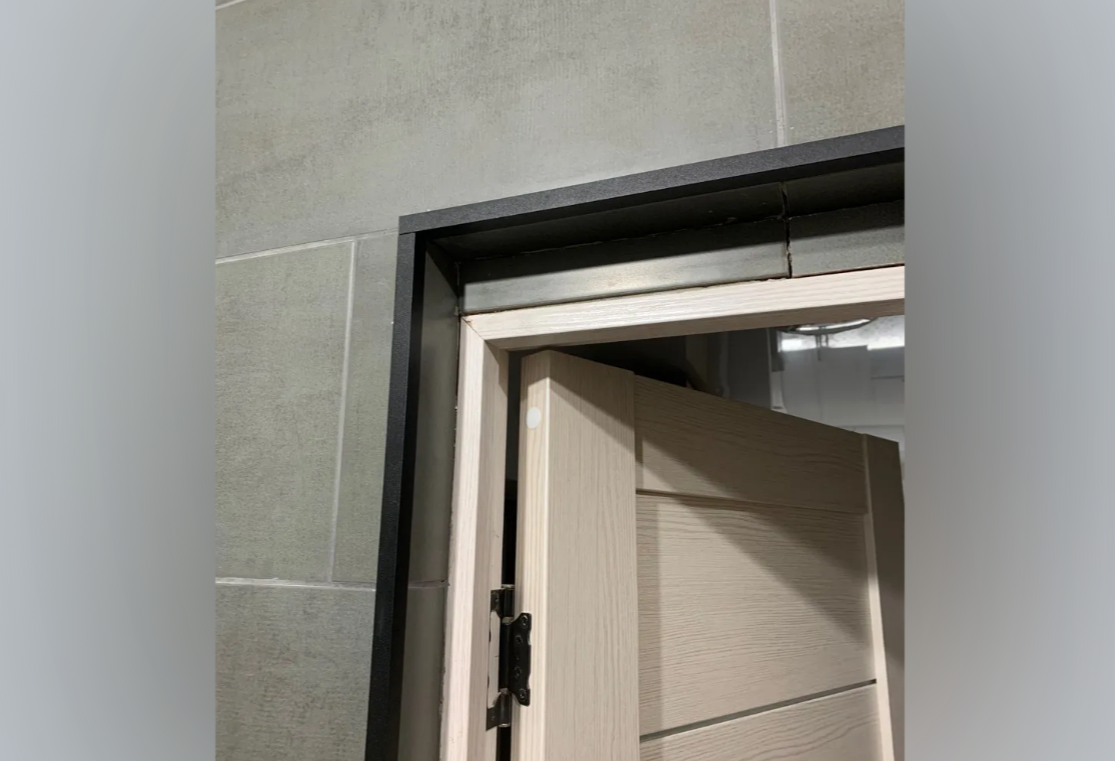 Профиль окантовочный ПУ 20НСМ(304).2700.010 2,7 м Графит