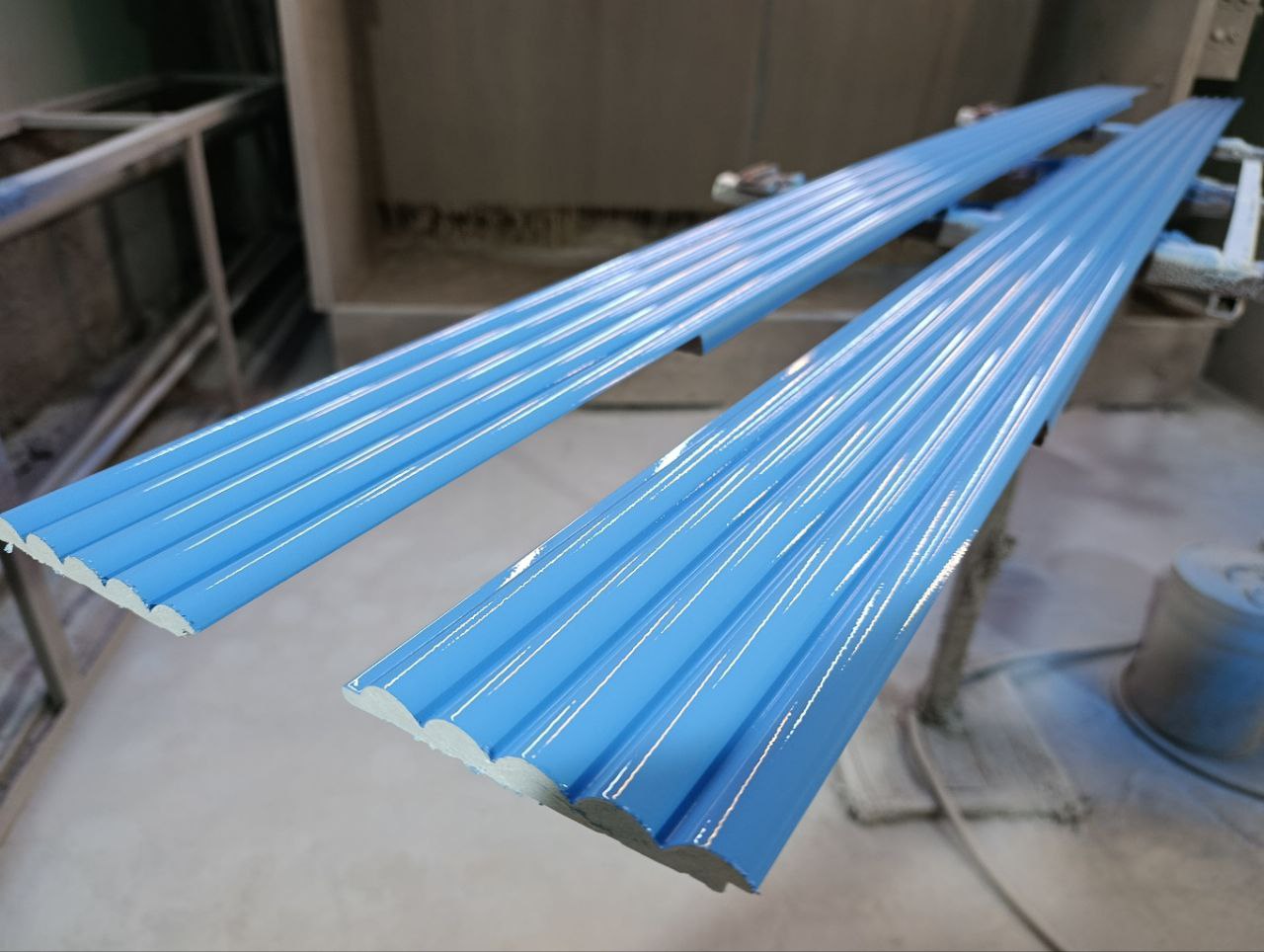 Стеновая панель HI WOOD белая. LV135 NP HI WOOD 120,0мм х 12,0мм х 2,7м. Окраска включена в стоимость