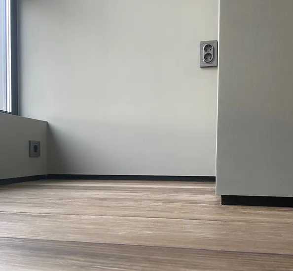 Алюминиевый теневой профиль Волшебная палочка Черный