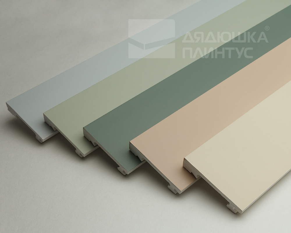 Плинтус из полистирола высокой плотности Волшебная Палочка. Окрашенная. 80мм 2м. RAL 9005