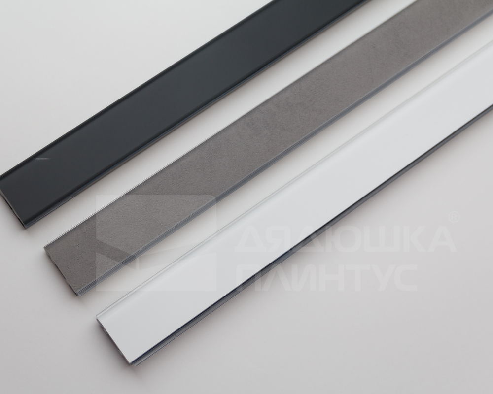 Кухонный плинтус Thermoplast AP630-1200 Алюминий глянец
