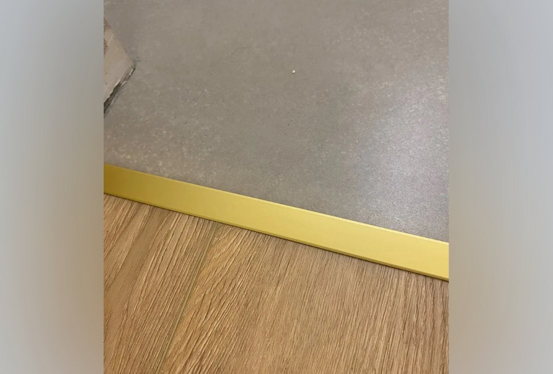 PVS90-16 Профиль Т-образный нержавеющая сталь Песок матовый 14мм х 2.7м