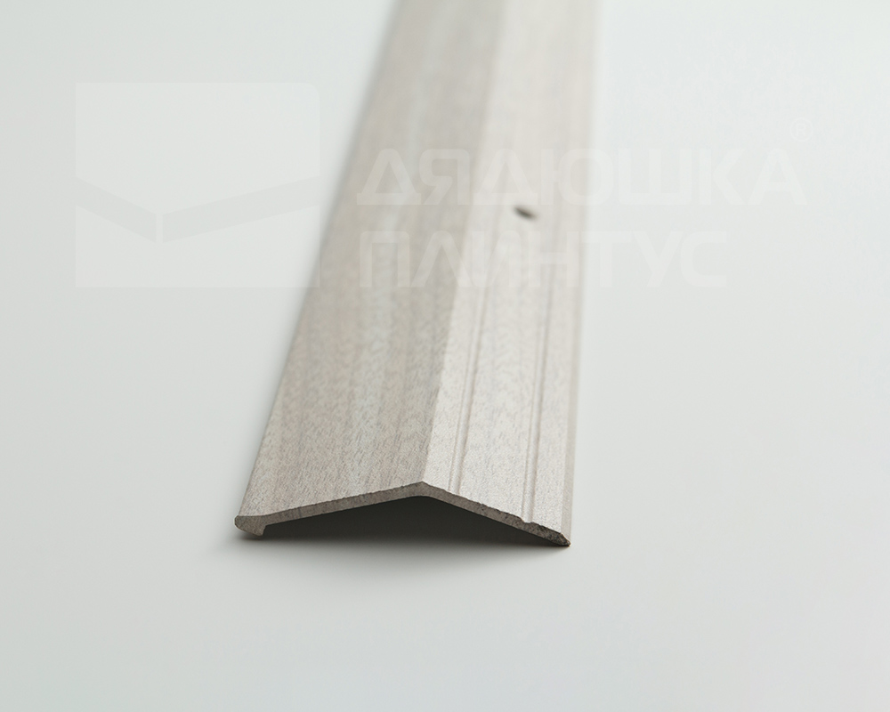 Порог разноуровневый ПР 04.900.106 Ясень белый