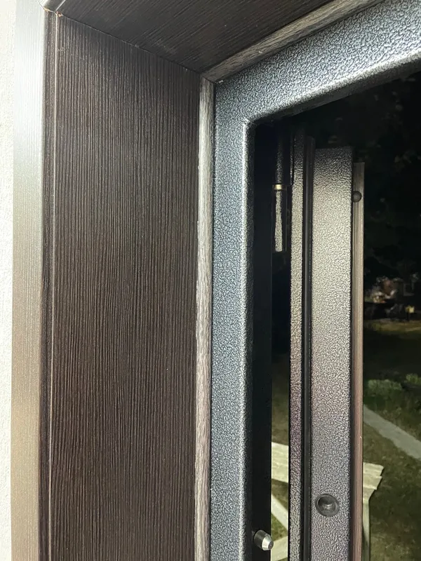 Галтель ПВХ LEMAL 14х14мм. 2,5м. 0034