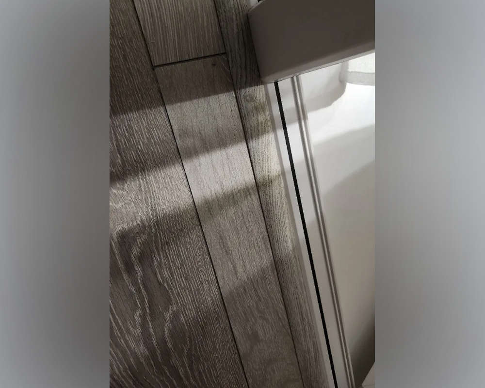 Самоклеящийся порог ЛС 35.1800.4045 Сосна северная