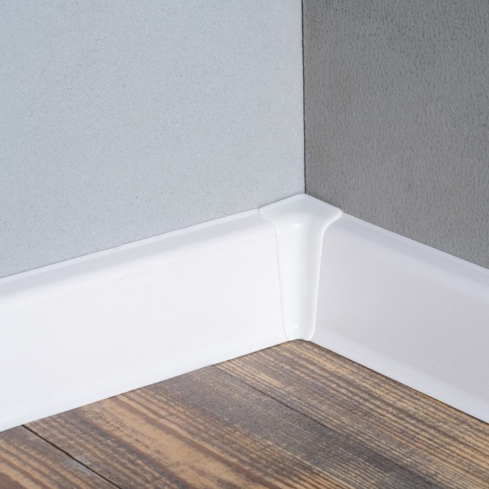 Плинтус ПВХ со съемной панелью Идеал Деконика 85 мм 001-G Белый глянцевый