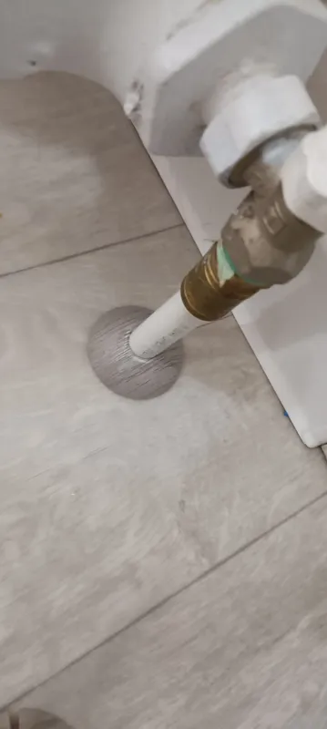 Обвод для труб 3/4 ПВХ ИДЕАЛ 28мм 261 Клен