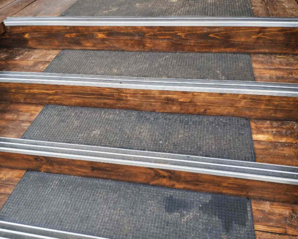 Порог одноуровневый ПС 08.2700.202л Золото