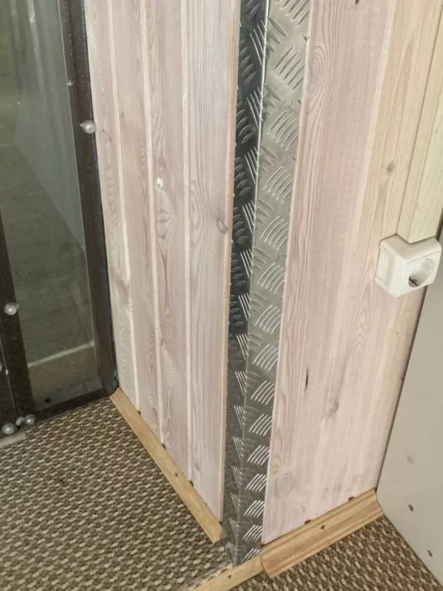 Угол рифлёный алюминиевый Укв 04.2000.500 40х40 мм