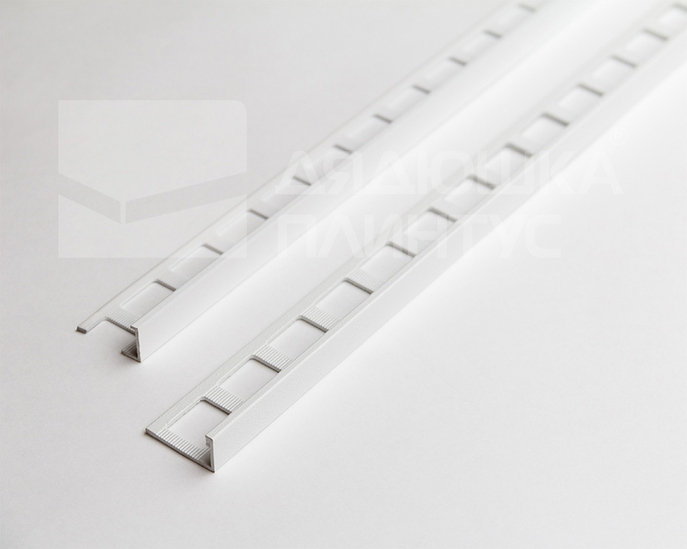 Профиль окантовочный ПК 01.2700.01л Серебро