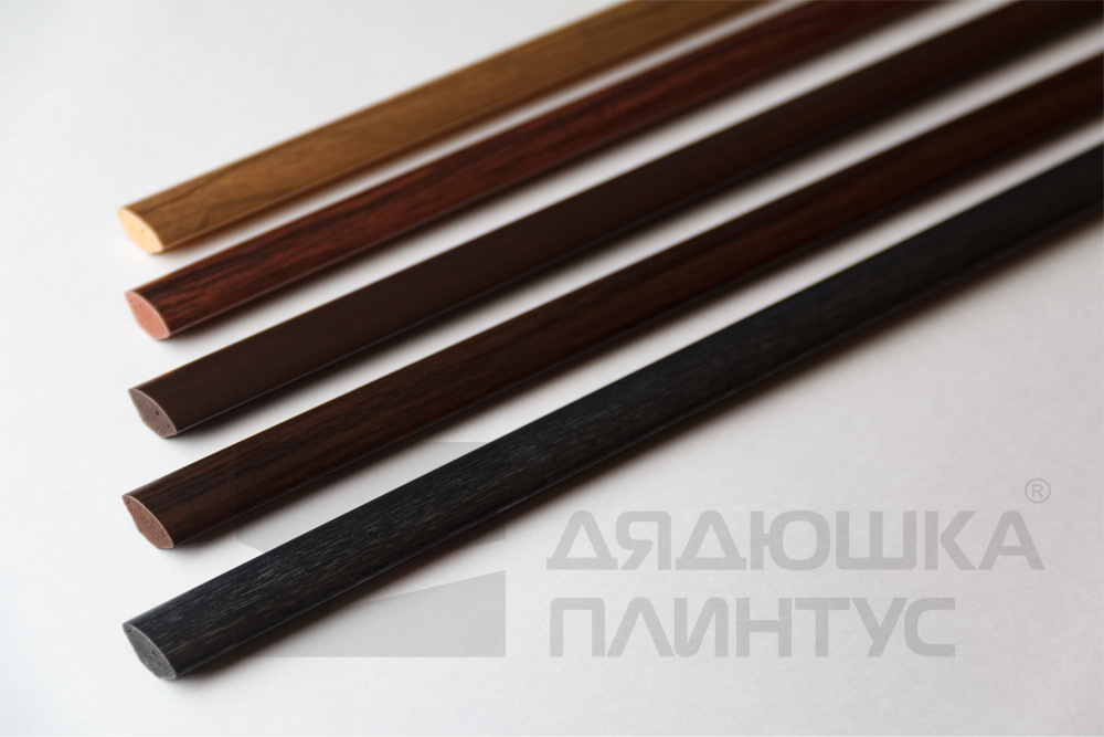 Галтель ПВХ LEMAL 14х14мм. 2,5м. 0103