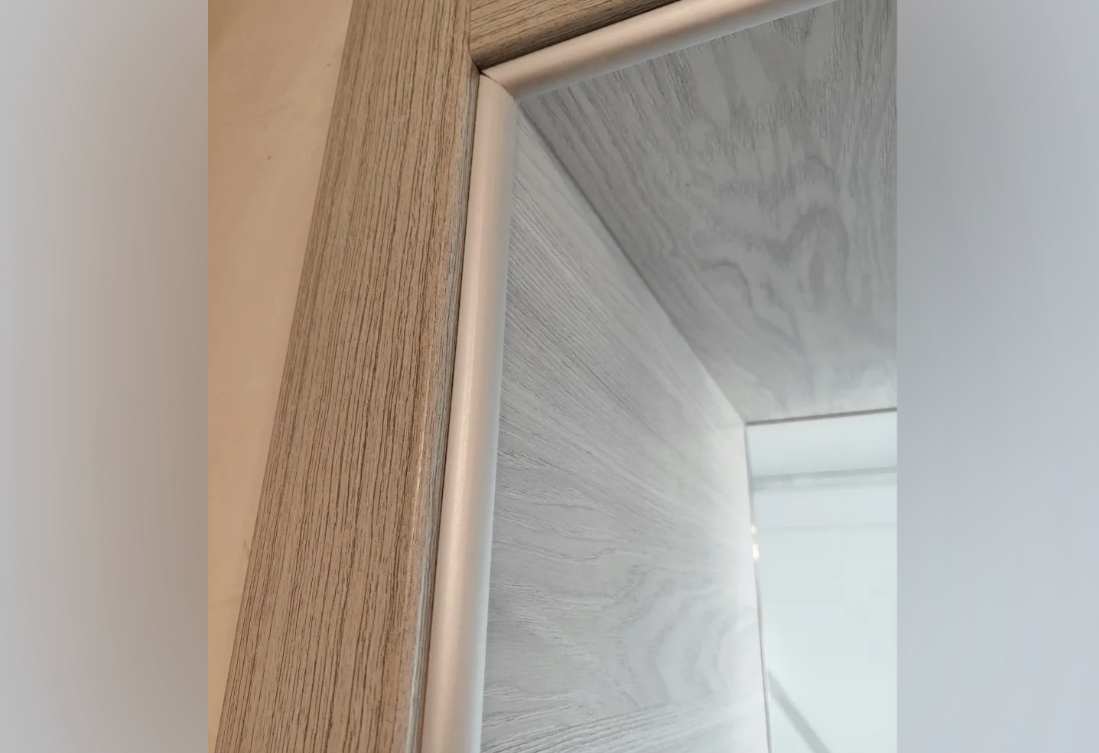 Профиль окантовочный Волшебная палочка Expert MSPKE 03-9.2700.01L 9мм 2,7м Серебро Люкс