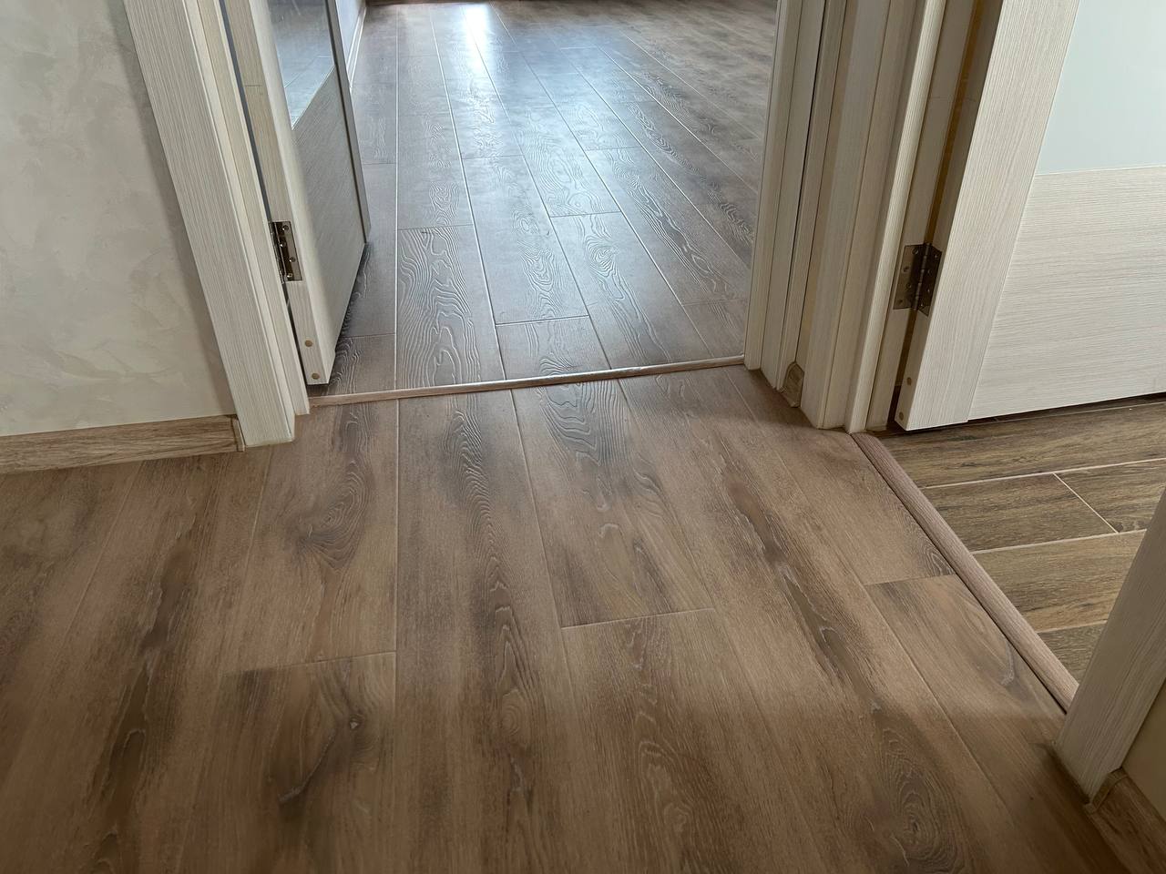 Разноуровневый порог с дюбелем MAGIC STICK. 30 мм 0,9 м Дуб леванте