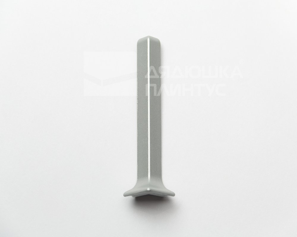 Угол наружный для плинтуса Волшебная палочка 80 мм Серебро матовое