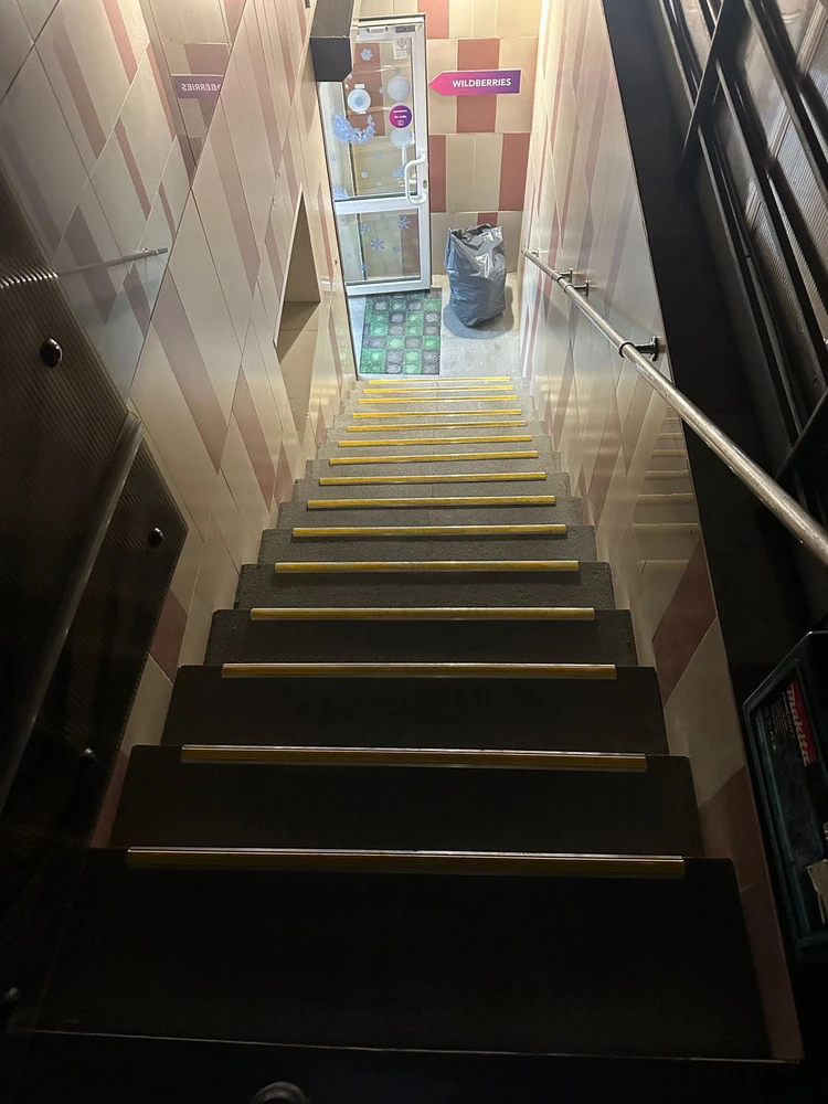 Порог угловой ПУ 07-1.1800.04л Бронза