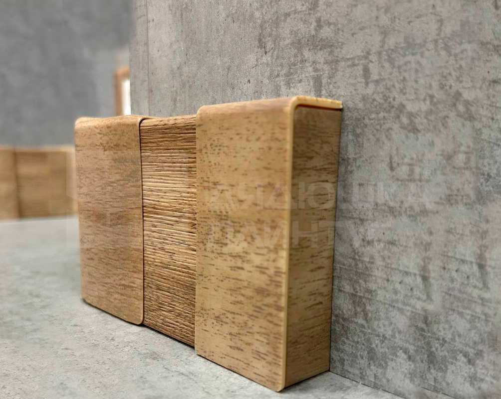 Заглушка универсальная пара.Белый