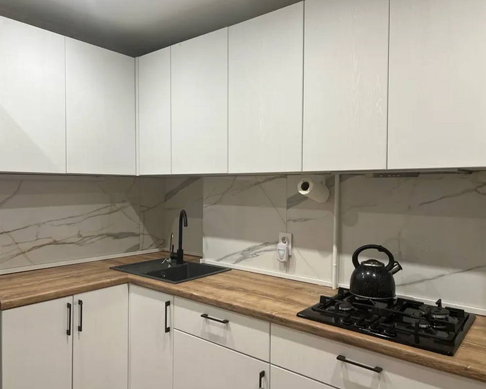 Кухонный плинтус Thermoplast AP630-1200 Алюминий глянец